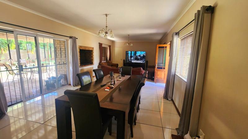 3 Bedroom Property for Sale in Tafelzicht Western Cape
